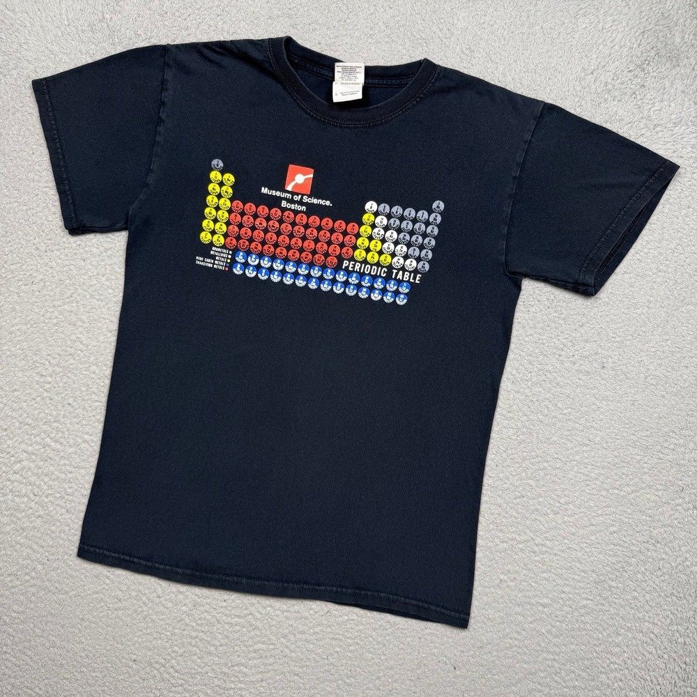 Vintage‎ Y2K Boston Science Museum Periodic Table T-shirt